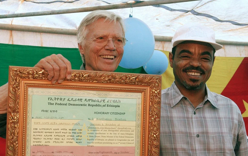 Karlheinz Böhm erhält Ehrenstaatsbürgerschaft